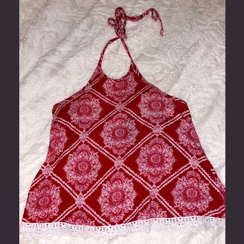 Red and white mandala patterned halter top size xs